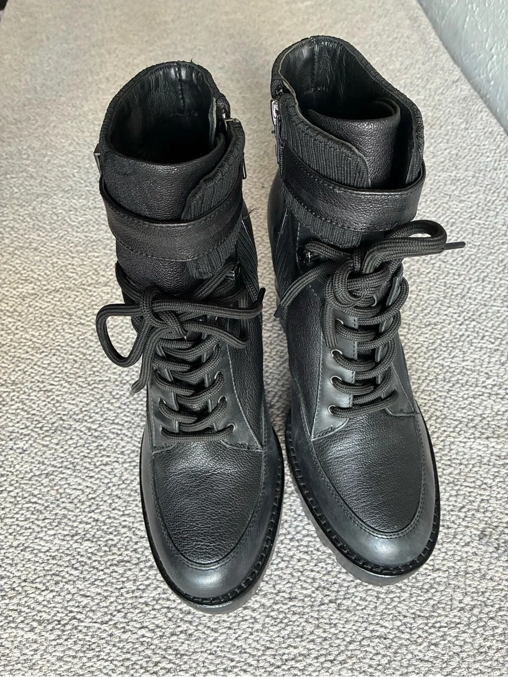 Antonio Melani Perline Black Leather Lace-Up Lug Heel Booties 8.5M